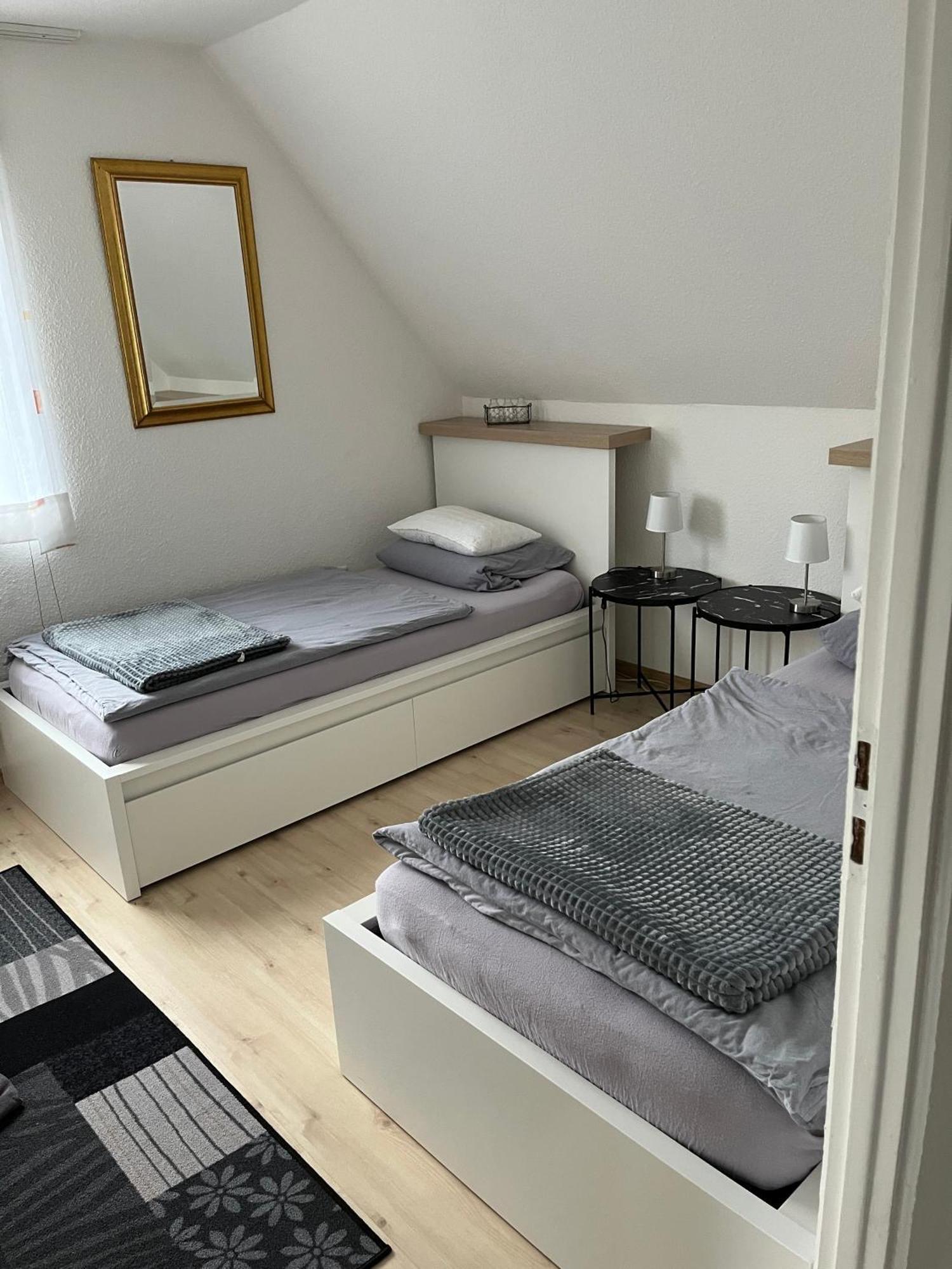 Wohnung Im 2 Familienhaus دورتموند المظهر الخارجي الصورة